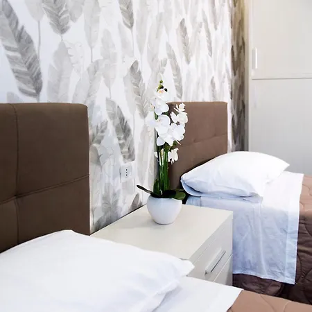 Maison Mevoli Apartment *